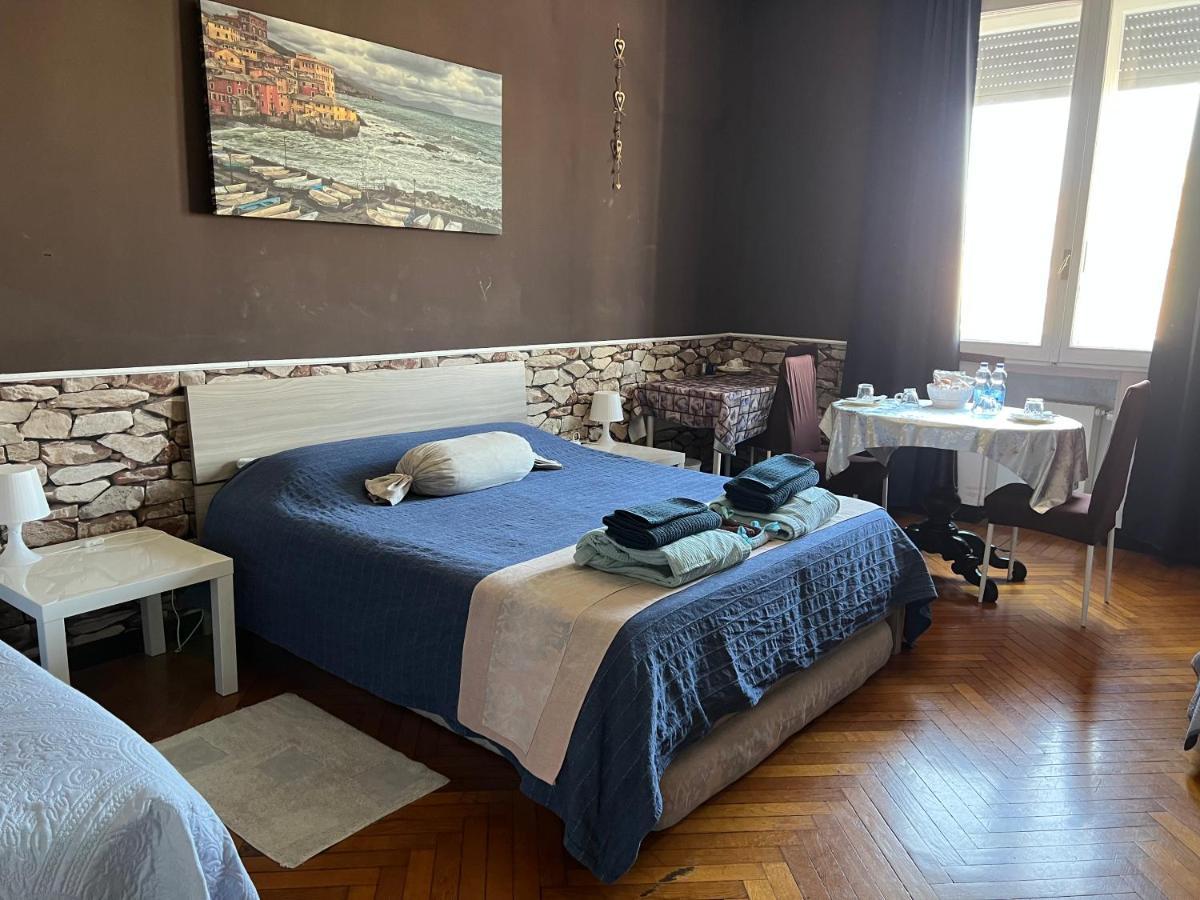 B&B Piazza Della Vittoria Genova Eksteriør billede